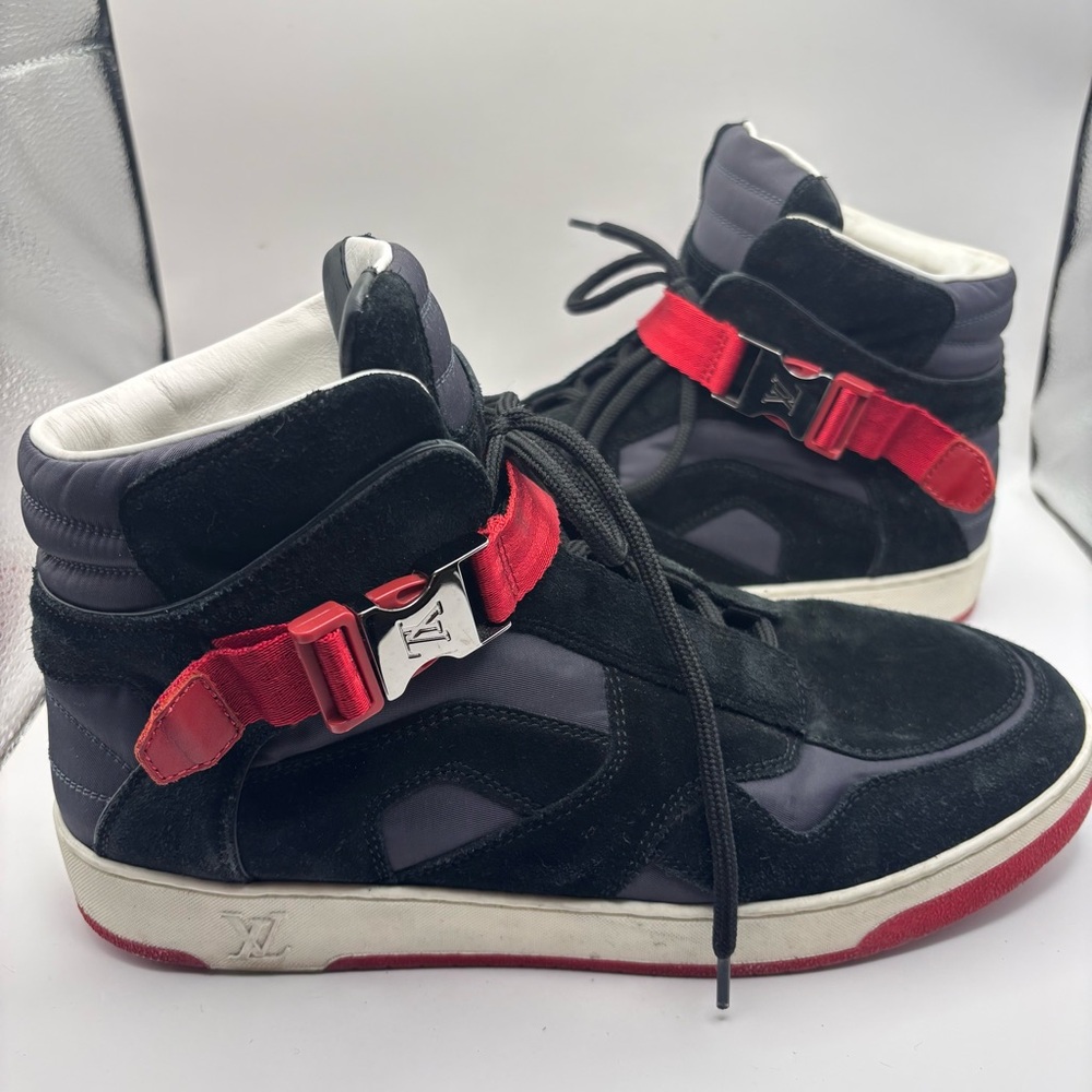 Louis Vuitton Suede Sneakers Louis Vuitton Women’s Sneakers US 8 Womens Size 8 - Picture 6 of 15